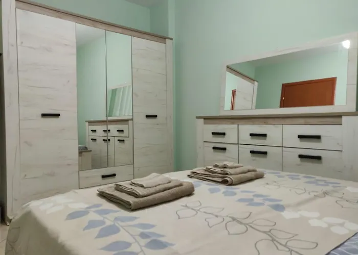 Bevis Apartment *